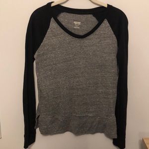 black and grey baseball long sleeve t
